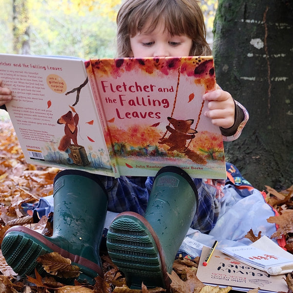 Want enthusiastic children excited to learn to read? Encourage them in 6 really easy ways!